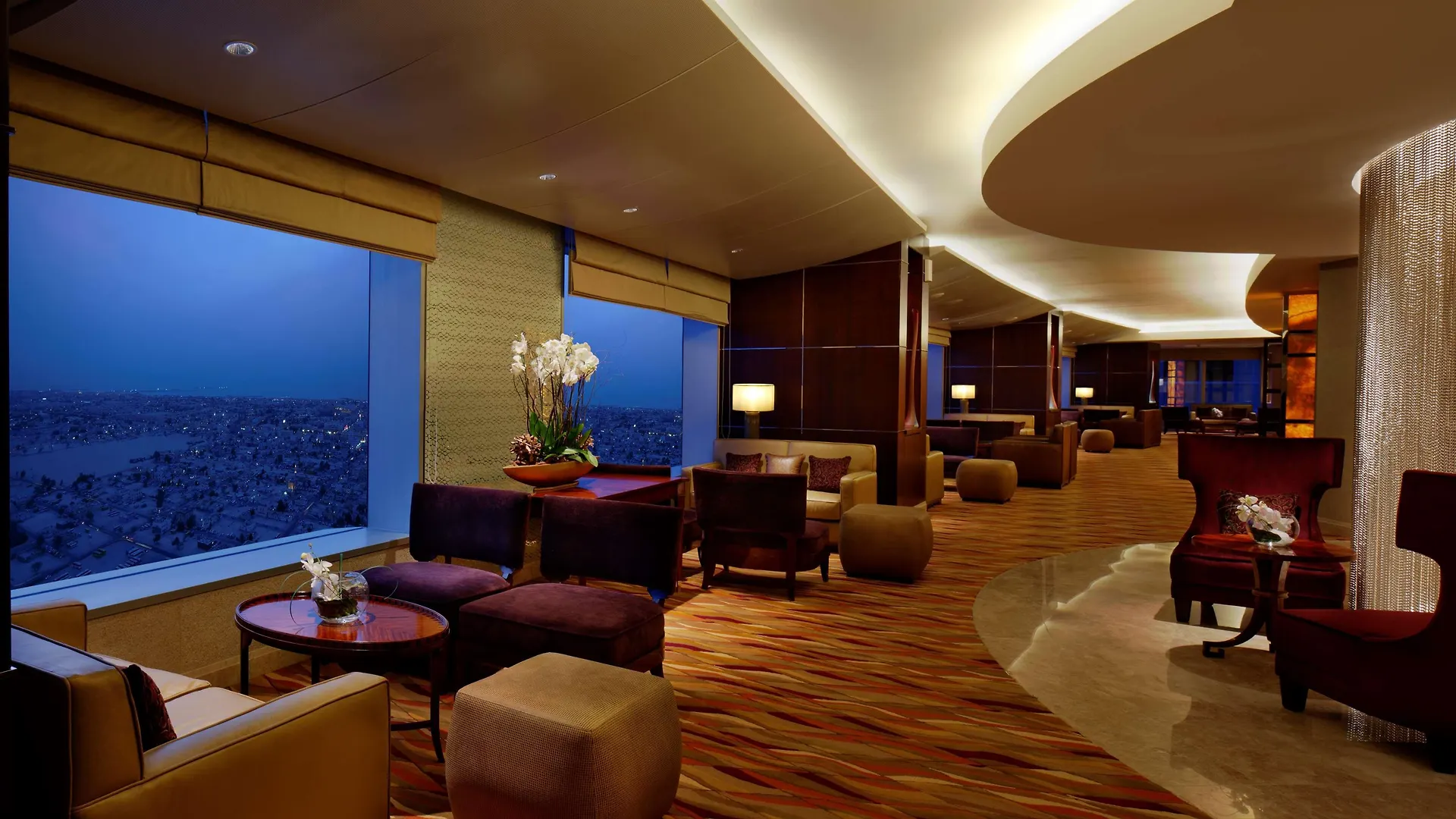 Conrad Dubai Hotell 5*,